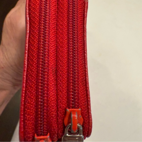 TUSK NEW YORK Women’s Wallet Double Zip Madison Red Pebbled Leather - Picture 13 of 15